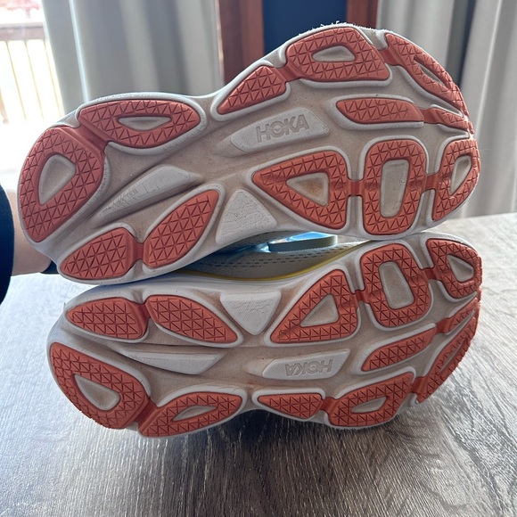 Hoka One Bondi 8 running sneaker shoe Summer Song - Picture 2 of 5